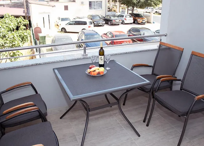 Family-friendly With Swimming Pool Biograd Na Moru, Biograd - 23912 비오그라드나모루