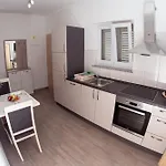 Apartmán Family-friendly With Swimming Pool Biograd Na Moru, Biograd - 23912 Biograd Na Moru