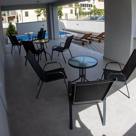 Apartment Family-friendly With Swimming Pool Biograd Na Moru, Biograd - 23912