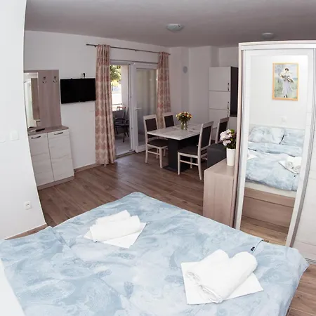Apartment Family-friendly With Swimming Pool Biograd Na Moru, Biograd - 23912