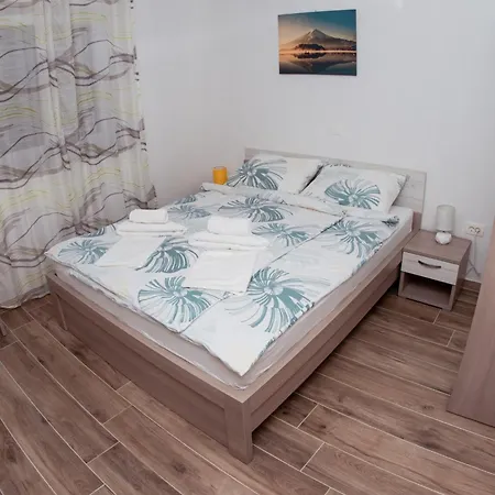 Family-friendly With Swimming Pool Biograd Na Moru, Biograd - 23912 Apartment *