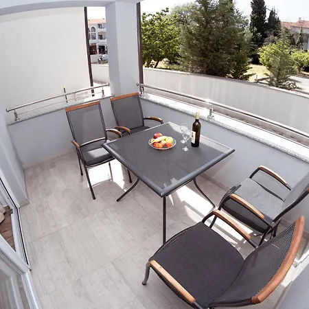 Apartment Family-friendly With Swimming Pool Biograd Na Moru, Biograd - 23912