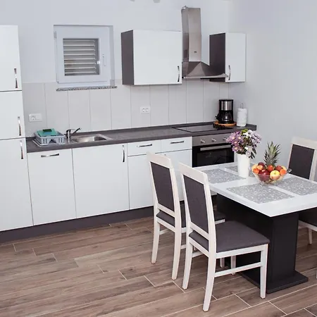 Apartment Family-friendly With Swimming Pool Biograd Na Moru, Biograd - 23912 Weißenburg