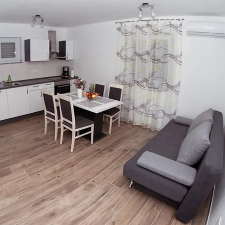Family-friendly With Swimming Pool Biograd Na Moru, Biograd - 23912 Apartment