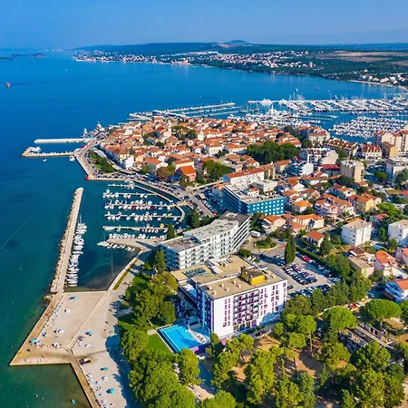 Apartman Family-friendly With Swimming Pool Biograd Na Moru, Biograd - 23912 *