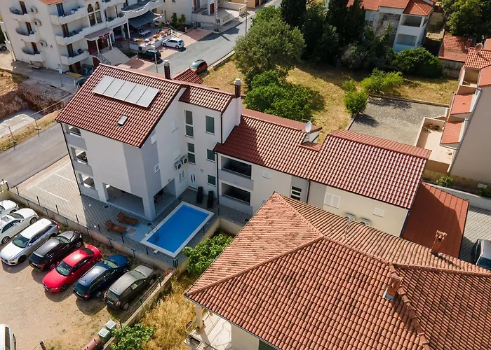 דירה Family-friendly With Swimming Pool Biograd Na Moru, Biograd - 23912