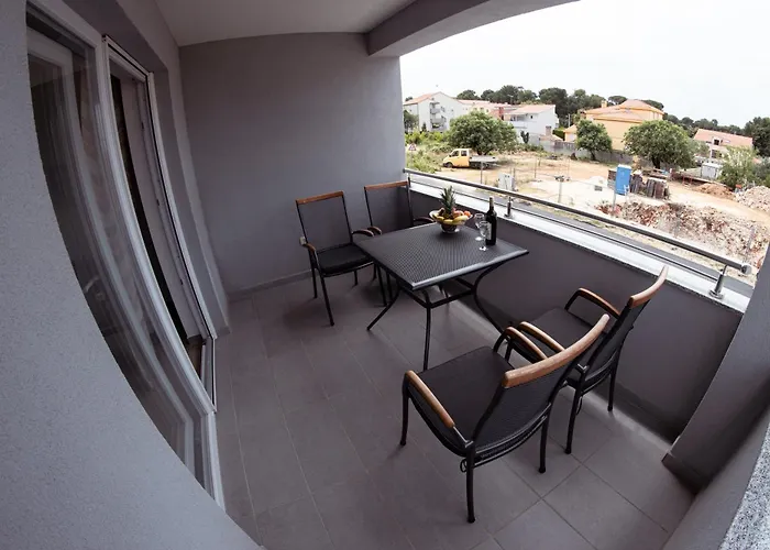 Family-friendly With Swimming Pool Biograd Na Moru, Biograd - 23912 Apartmán Biograd Na Moru