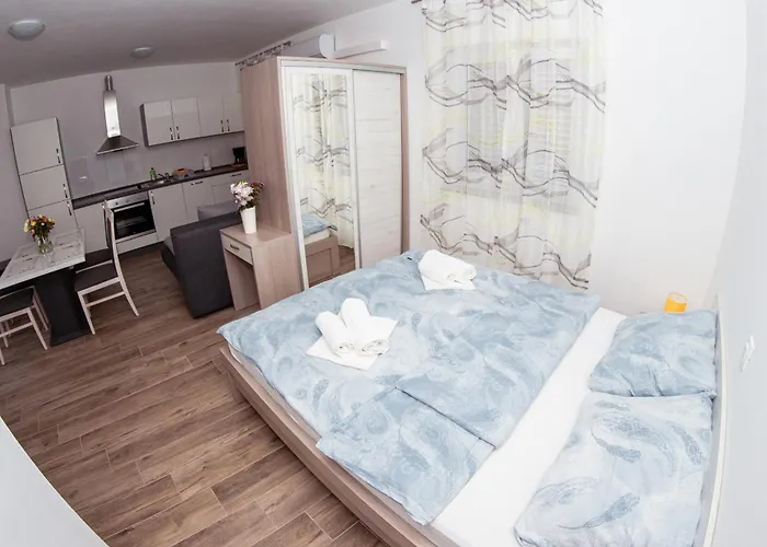 Family-friendly With Swimming Pool Biograd Na Moru, Biograd - 23912 Apartman Biograd Na Moru