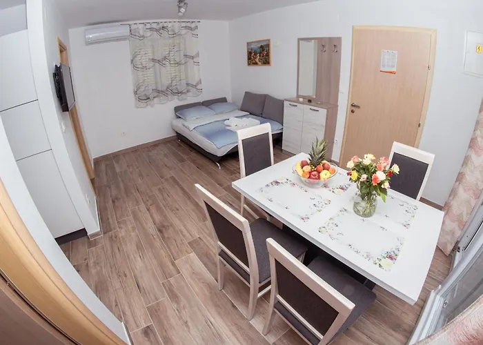 דירה Family-friendly With Swimming Pool Biograd Na Moru, Biograd - 23912 *