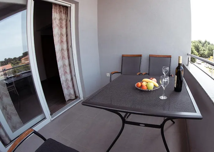 Family-friendly With Swimming Pool Biograd Na Moru, Biograd - 23912 Apartman Biograd Na Moru