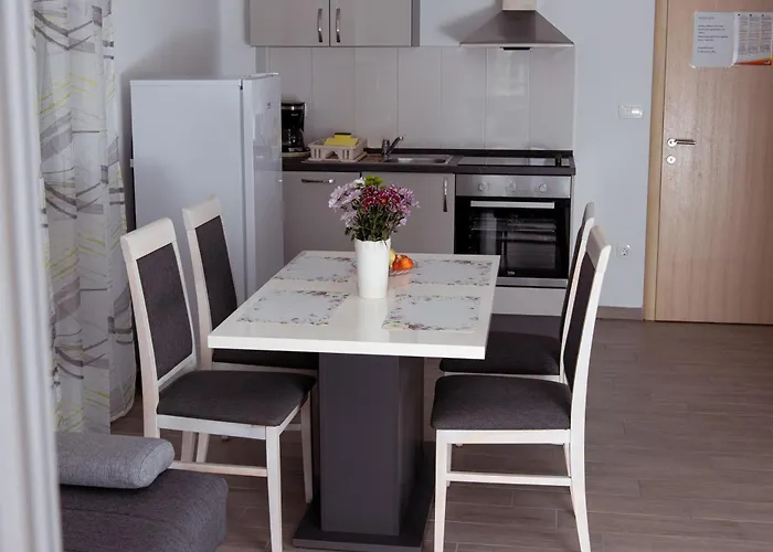 Family-friendly With Swimming Pool Biograd Na Moru, Biograd - 23912 Apartman