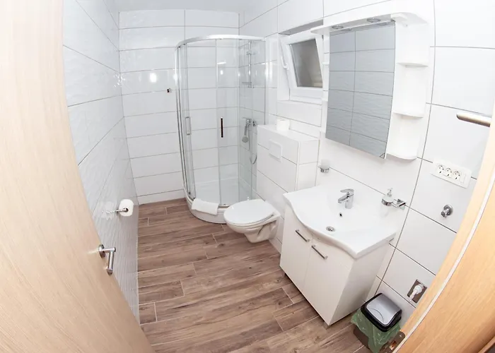 Family-friendly With Swimming Pool Biograd Na Moru, Biograd - 23912 דירה *