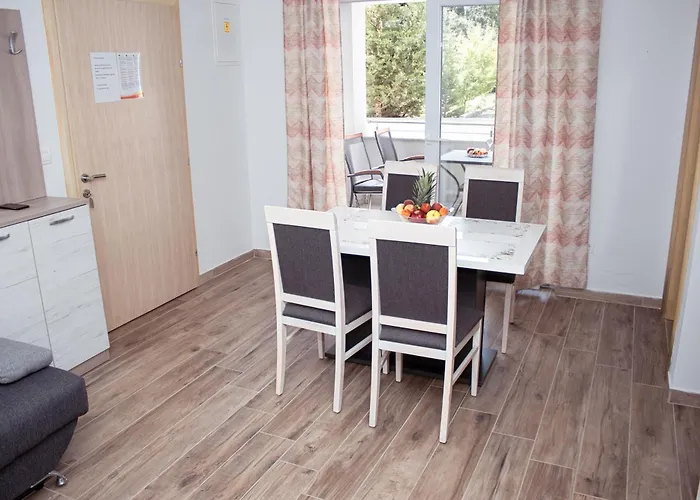 Apartmán Family-friendly With Swimming Pool Biograd Na Moru, Biograd - 23912